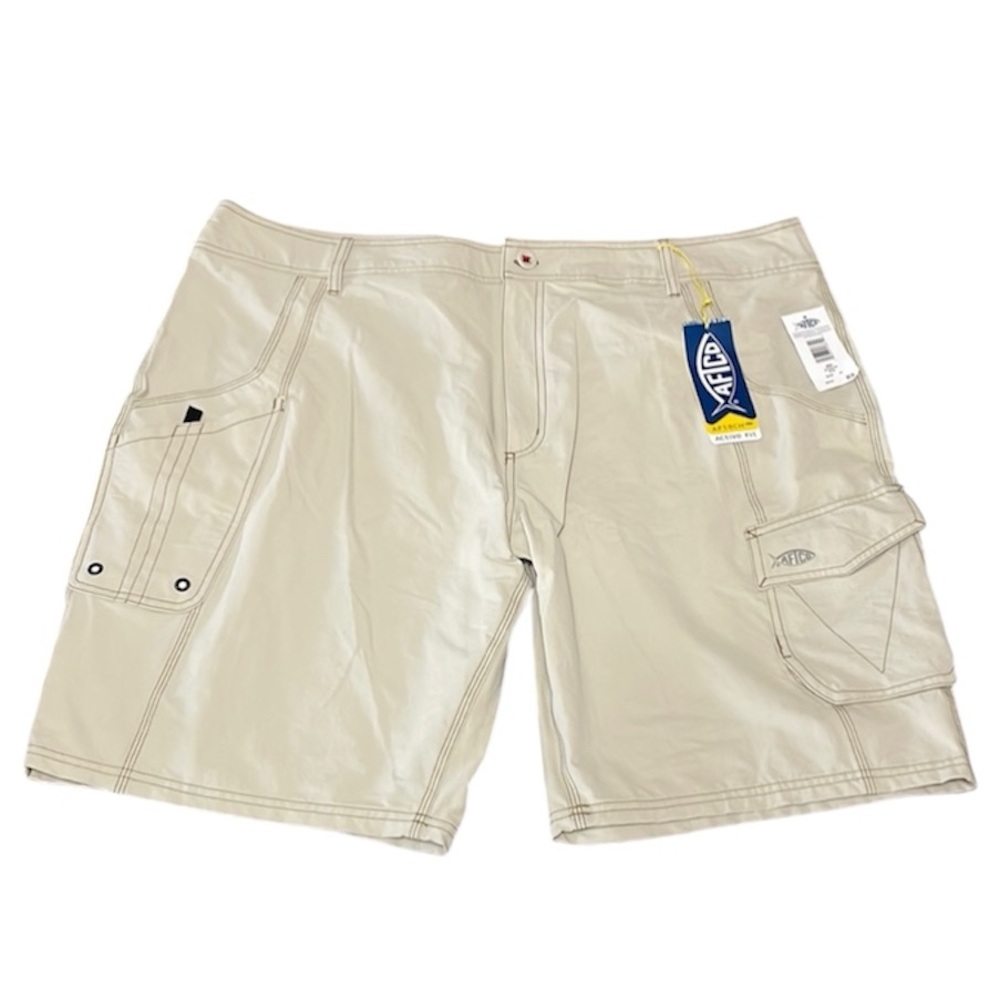 NWT! AFTCO American Fishing Tackle Stealth Hybrid Cargo Shorts 42 Stetch UPF 50